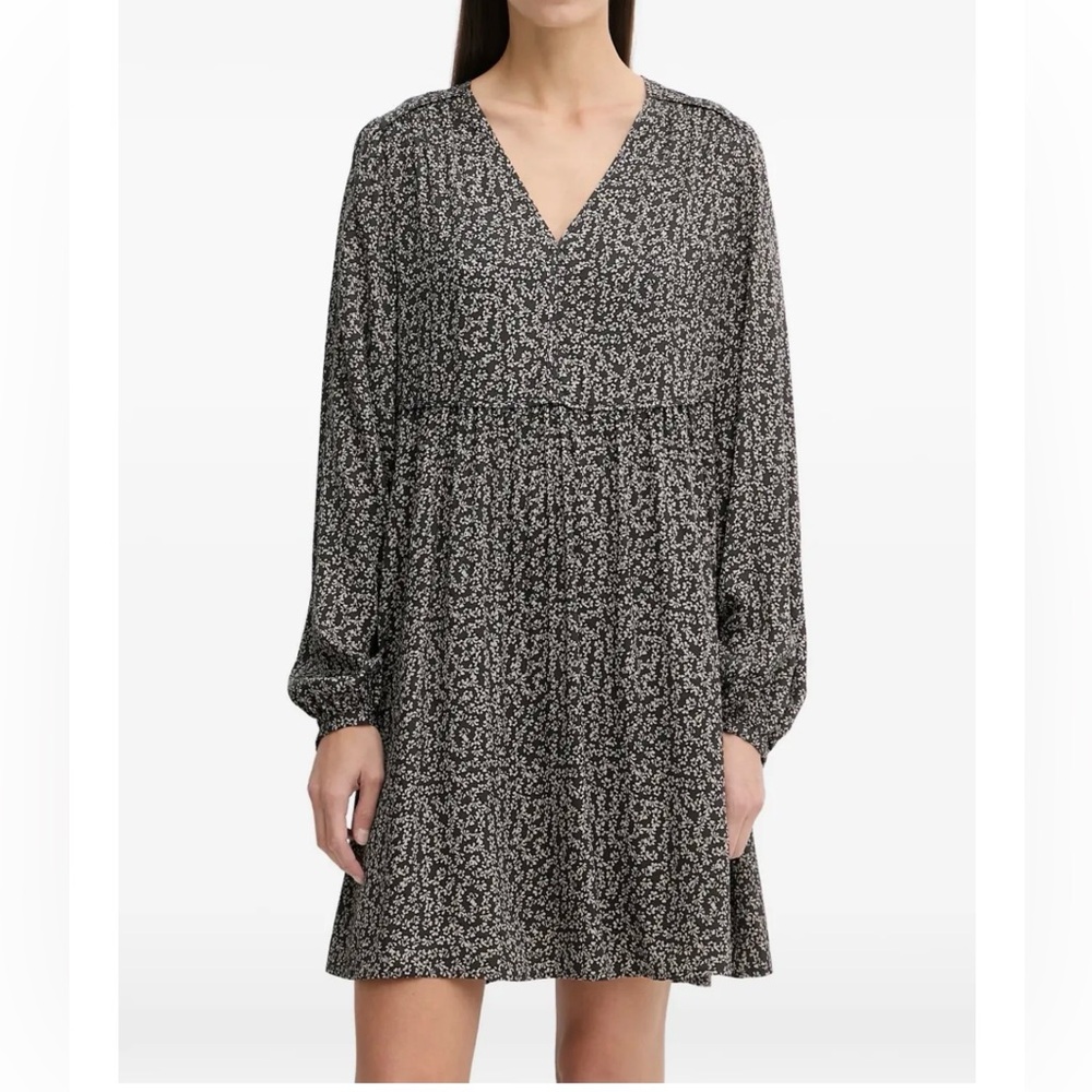 V-Neck Long Sleeve Mini Dress in Black & White Floral